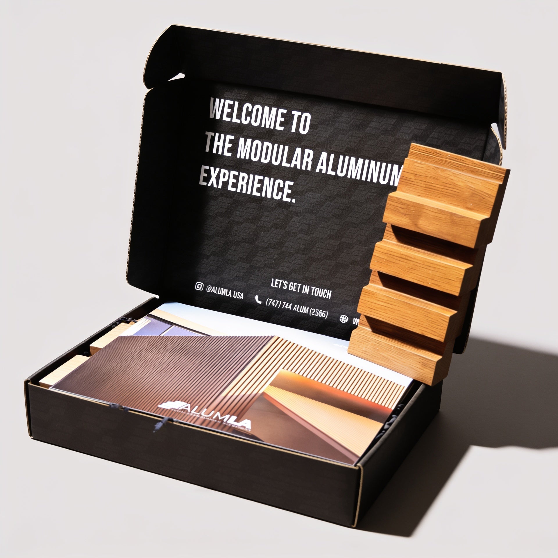 The SlideLux Sample Box